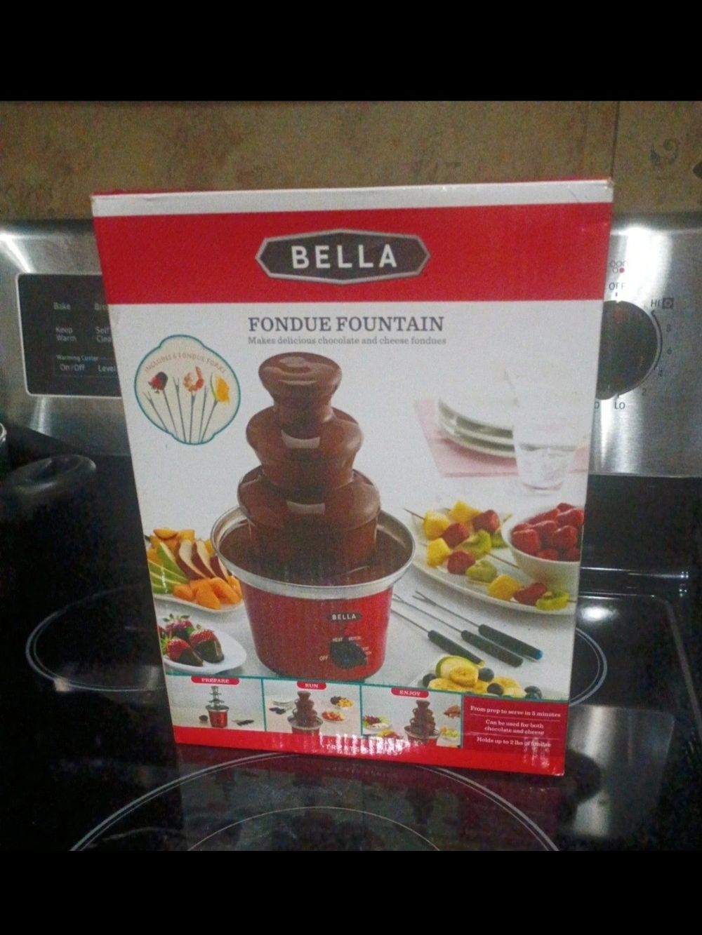 Abella Red Chocolate Fondue Fountain Set with Dipping Forks